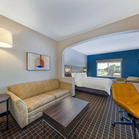 Holiday Inn Express & Suites Pittsburg By Ihg Esterno foto