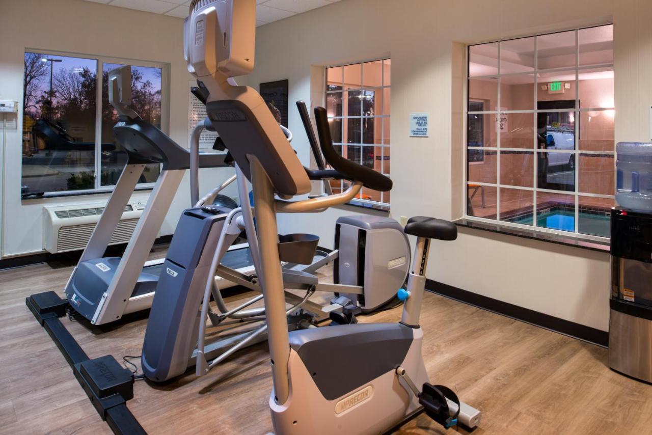 Holiday Inn Express & Suites Pittsburg By Ihg Esterno foto