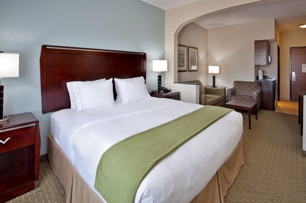 Holiday Inn Express & Suites Pittsburg By Ihg Esterno foto