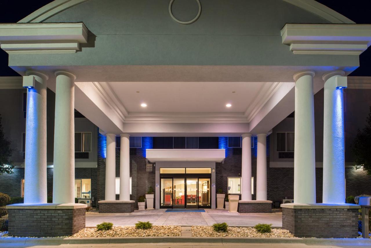 Holiday Inn Express & Suites Pittsburg By Ihg Esterno foto