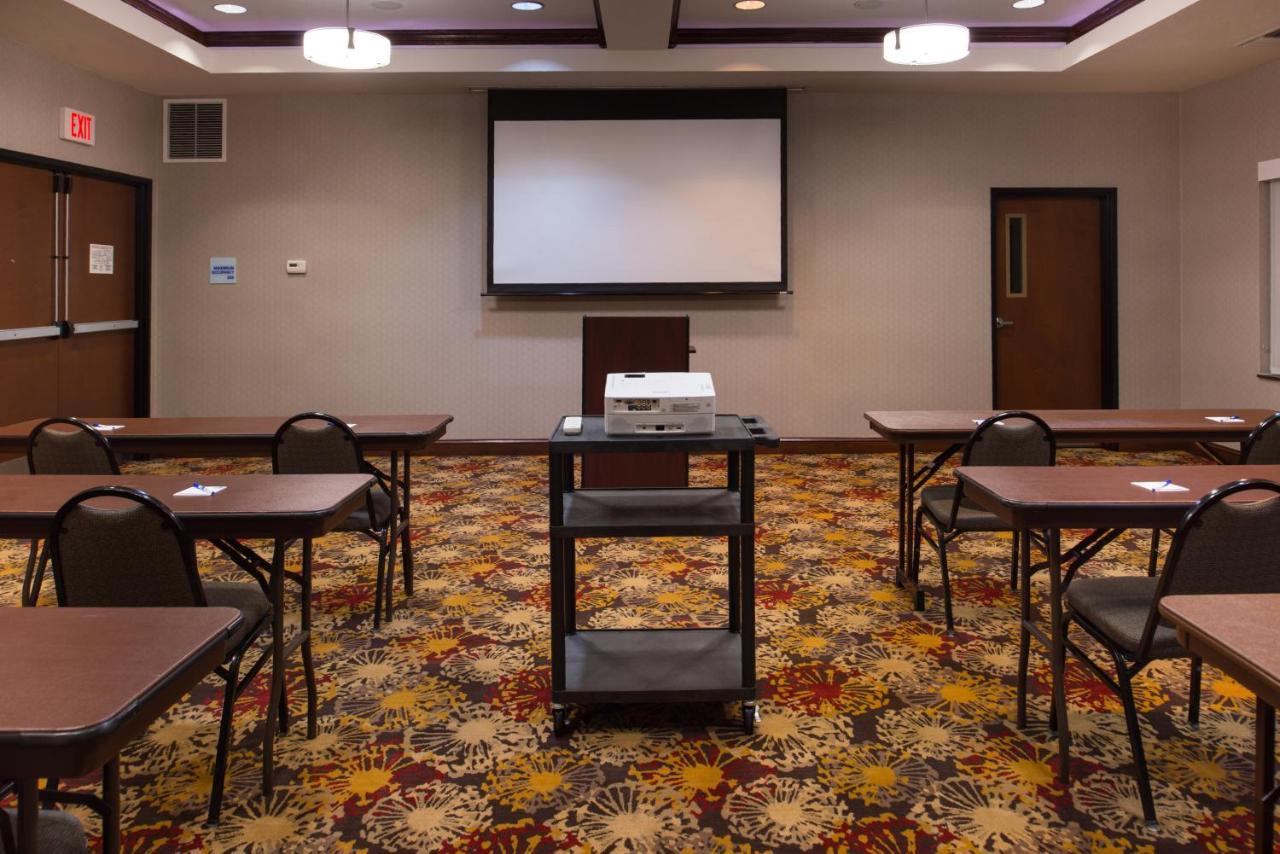 Holiday Inn Express & Suites Pittsburg By Ihg Esterno foto