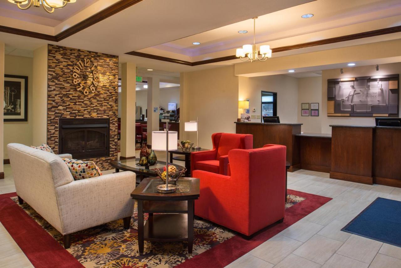 Holiday Inn Express & Suites Pittsburg By Ihg Esterno foto