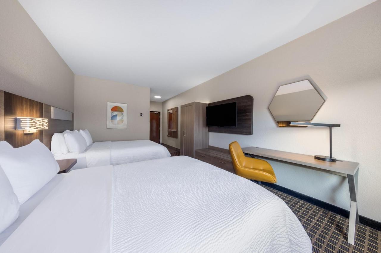 Holiday Inn Express & Suites Pittsburg By Ihg Esterno foto