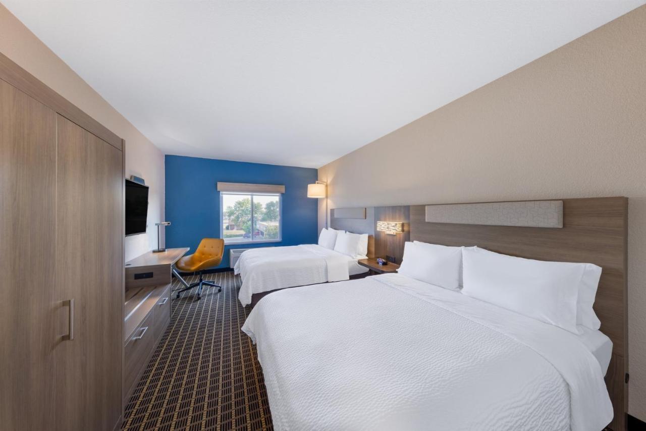 Holiday Inn Express & Suites Pittsburg By Ihg Esterno foto