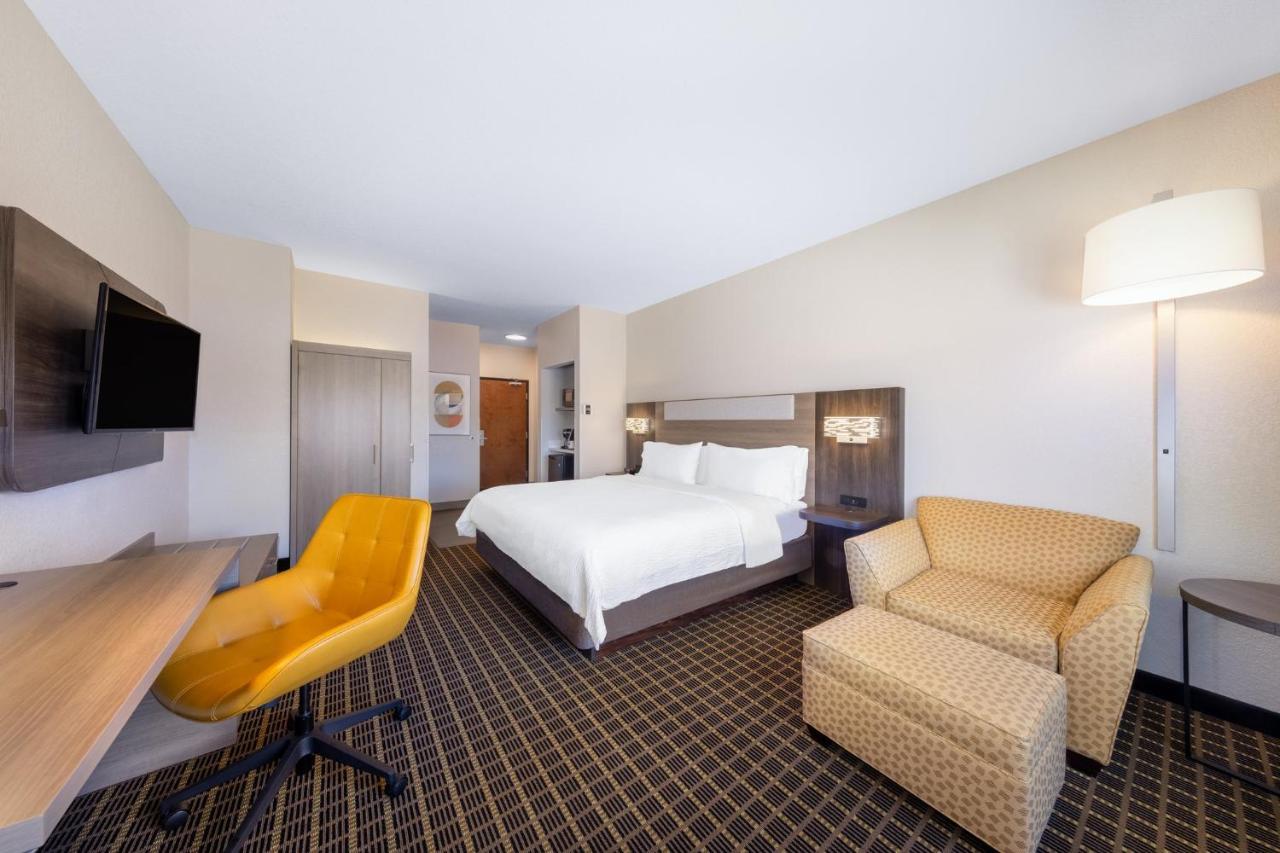 Holiday Inn Express & Suites Pittsburg By Ihg Esterno foto