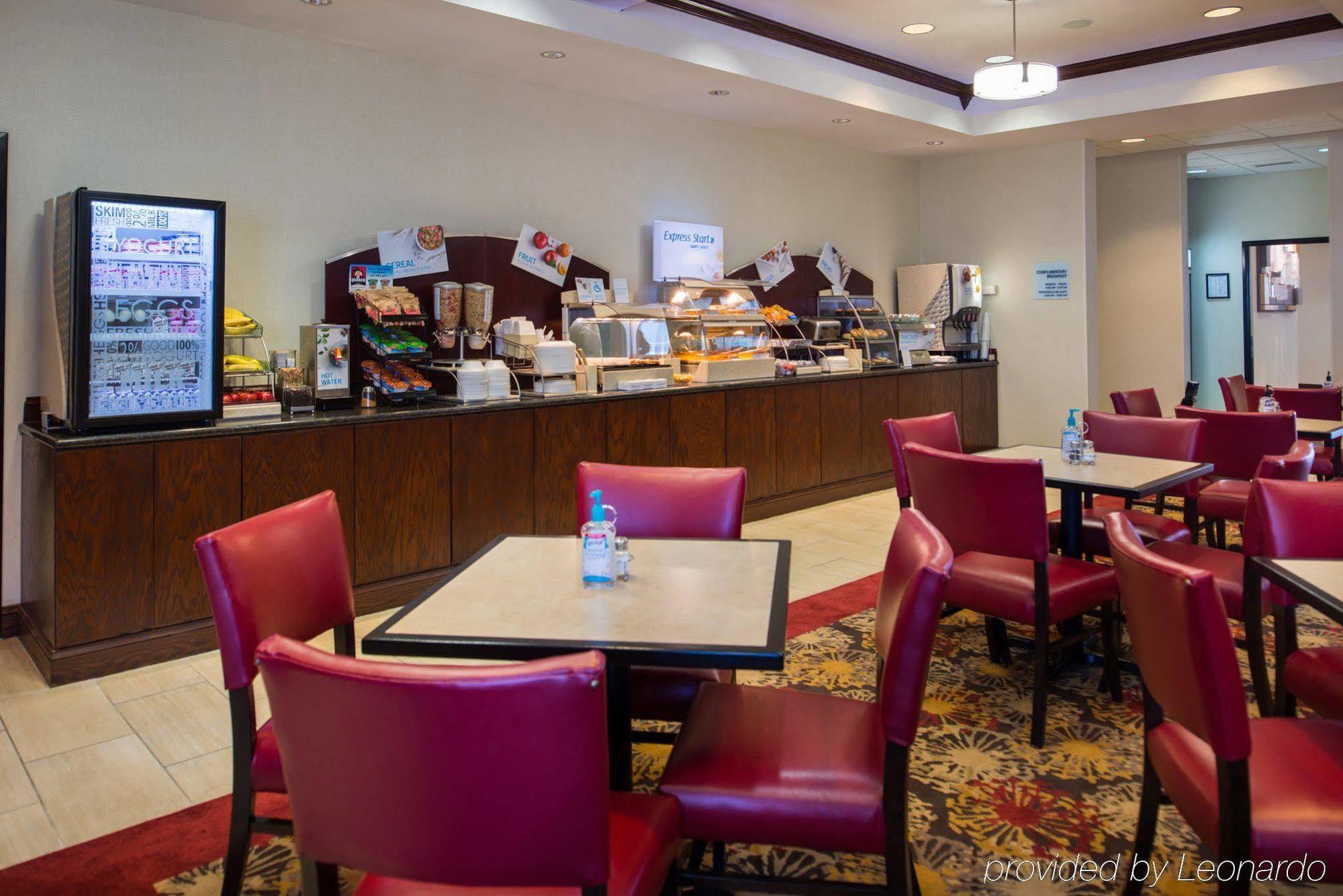 Holiday Inn Express & Suites Pittsburg By Ihg Esterno foto